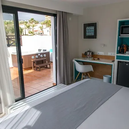 Apartament Hacienda Del Sol (adults Only)